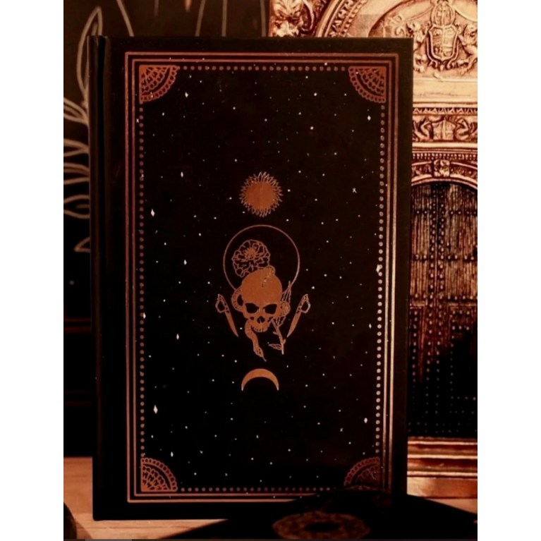 Руководство к колоде Таро Календулы / The Marigold Tarot - A Guide to the Symbolism Hardcover Tarot Guidebook 