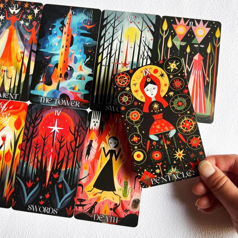 Wonderland Tarot / Таро Страны Чудес